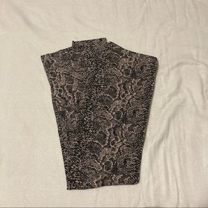 Super cute snake print leggings